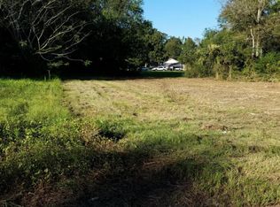 1404 Palestine Rd, Picayune, MS 39466