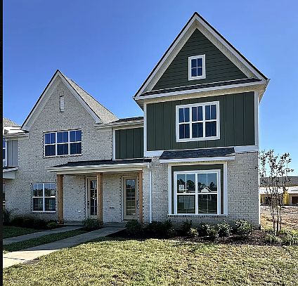 1st image of 5069 Greentree Dr