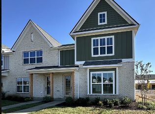 5069 Greentree Dr, Smyrna, TN 37167