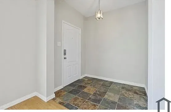 4 bed, 1863 sqft, $3,750 — Photo 2