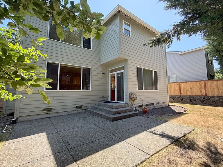 913 273rd Pl SE — Photo 19