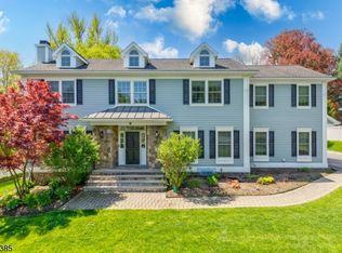 357 Shunpike Rd, Chatham, NJ 07928