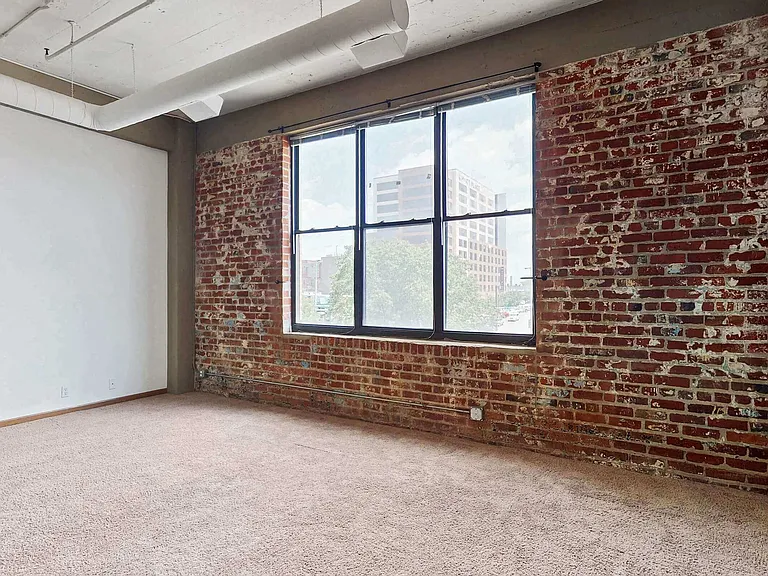Skinner Macaroni Lofts — Photo 76