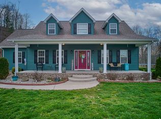 1150 E River Rd, Grayson, KY 41143