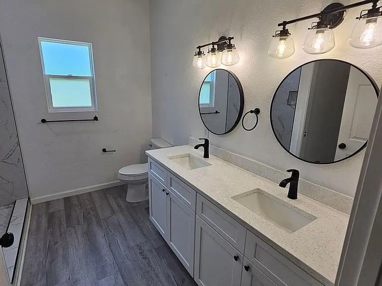 3104 W 20th Ct — Photo 11