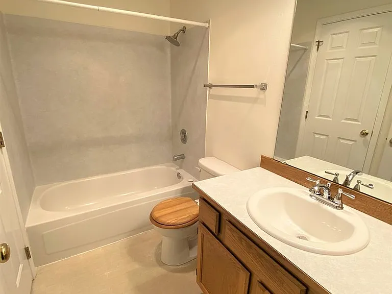 209 E 18th Ave #3 — Photo 21