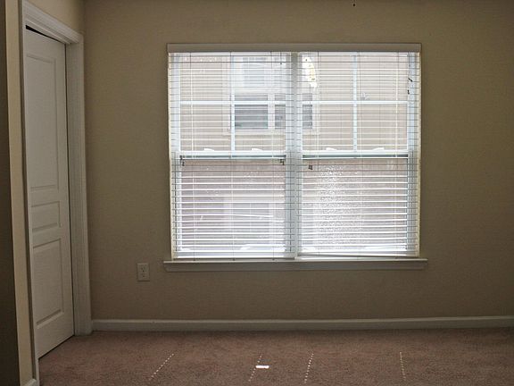 5th image of 3930 Cherokee Woods Way APT 203