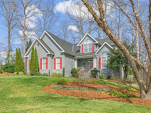 2nd image of 600 Greyrock Rd