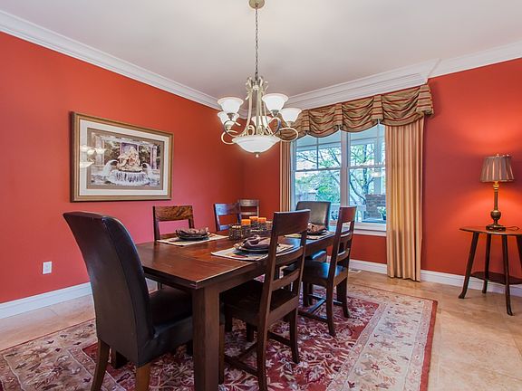 Formal Dining