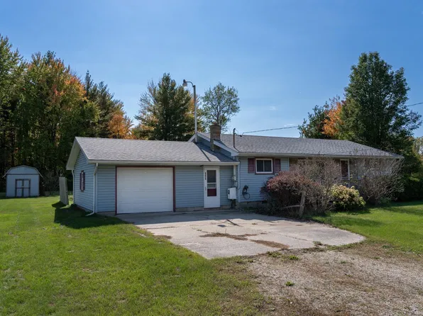 8476 E Pickard Rd, Mount Pleasant, MI 48858