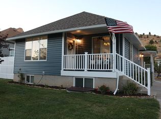 727 Castle Gate Rd, Helper, UT 84526