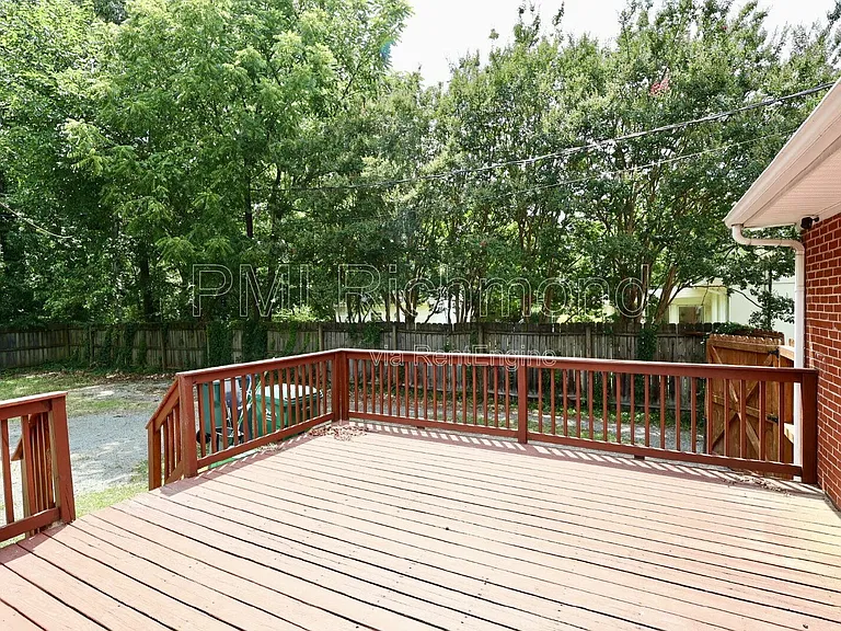 5601 Eunice Dr — Photo 22
