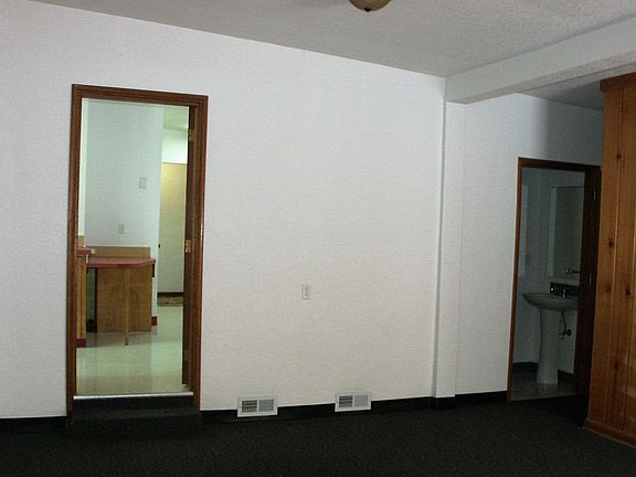5th image of 1208 S Jefferson Ave