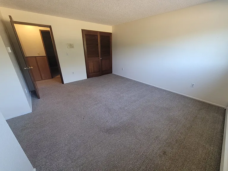 12721 SE 352nd Ave #B — Photo 12