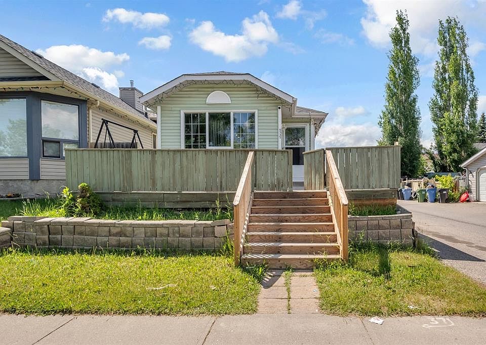 1st image of 6537 E 68th St NE