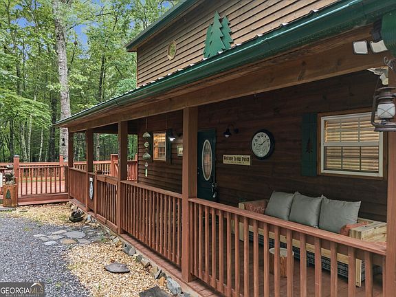 4th image of 680 Hawthorne Ln