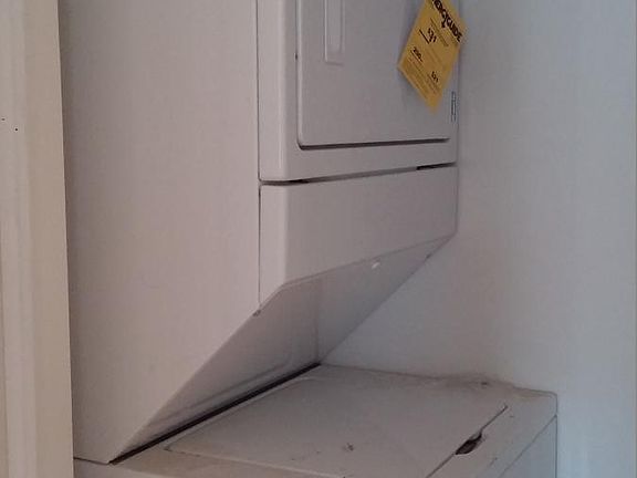 In Unit Washer and Dryer