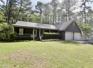 30101 Rockridge Rd, Wagram, NC 28396