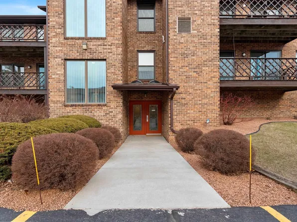 340 W Saint Joseph St APT 11, Green Bay, WI 54301