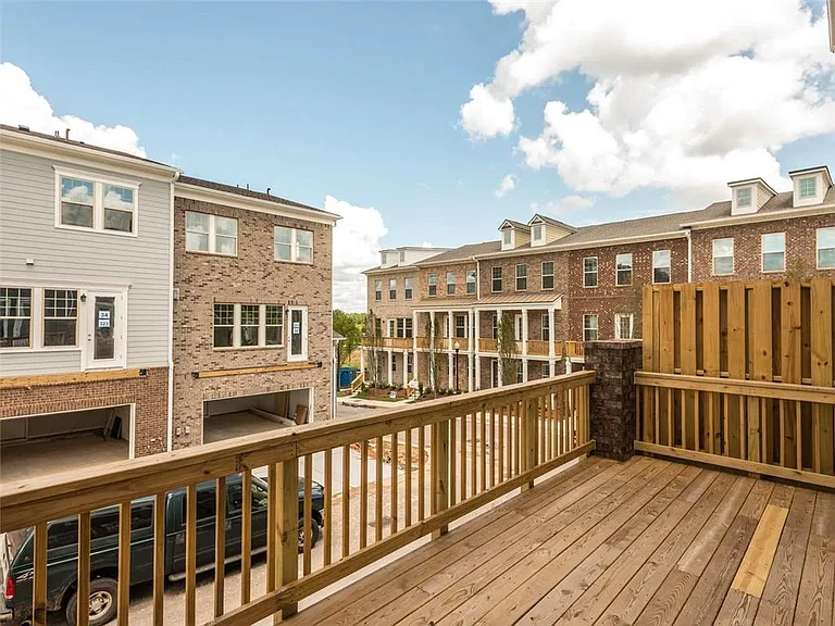 503 Headwind Way — Photo 27