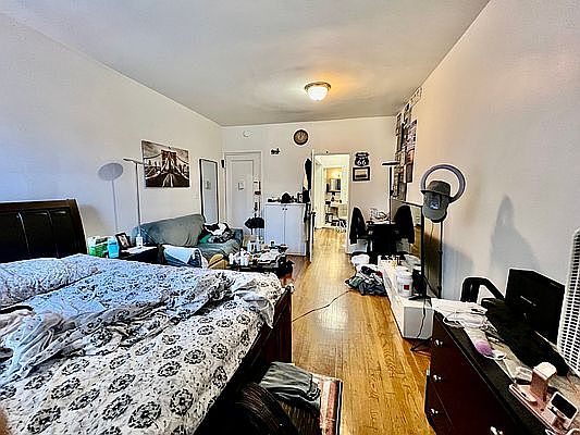 2nd image of 1583 1st Ave #3