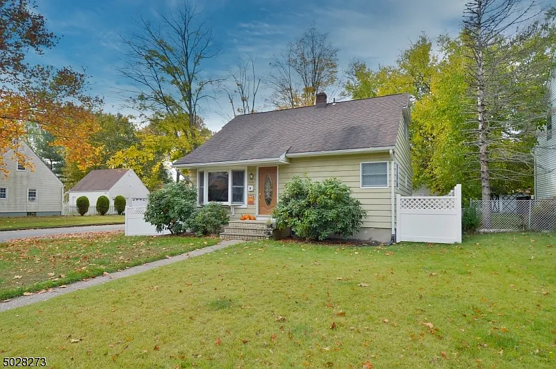 1336 Lincoln Ave photo 1