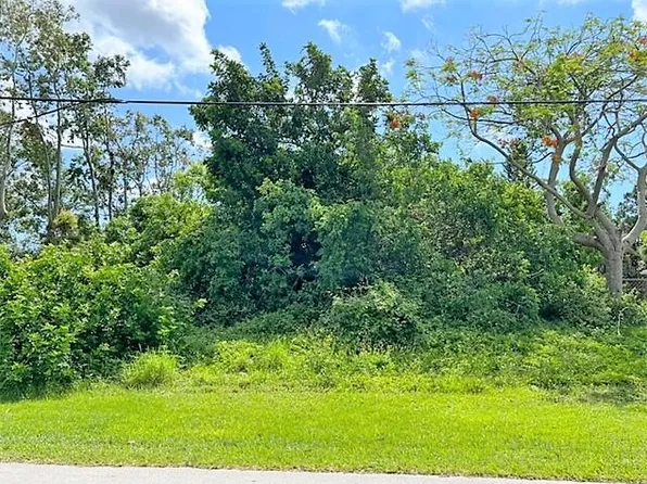2397 SE Sherlock Lane, Port St Lucie, FL 34952