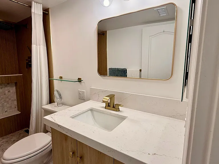 621 N Pacific St N #0 — Photo 13