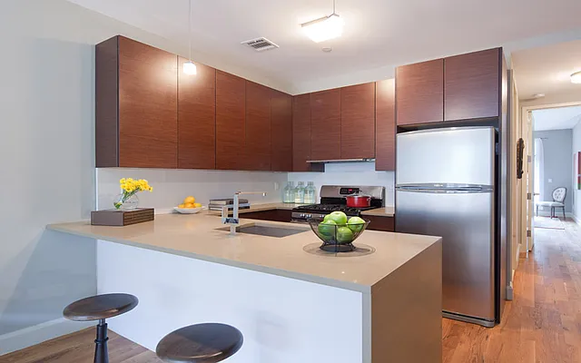 Rented by The Syper Group | media 6