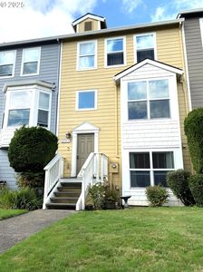 2591 NW 1st Dr, Gresham, OR, 97080