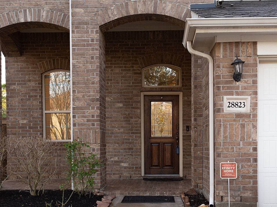 1st image of 28823 Chestnut Pines Dr