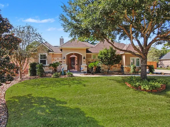 124 Wycliffe Dr, Montgomery, TX 77356