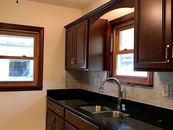 New Cabinets & Counter tops