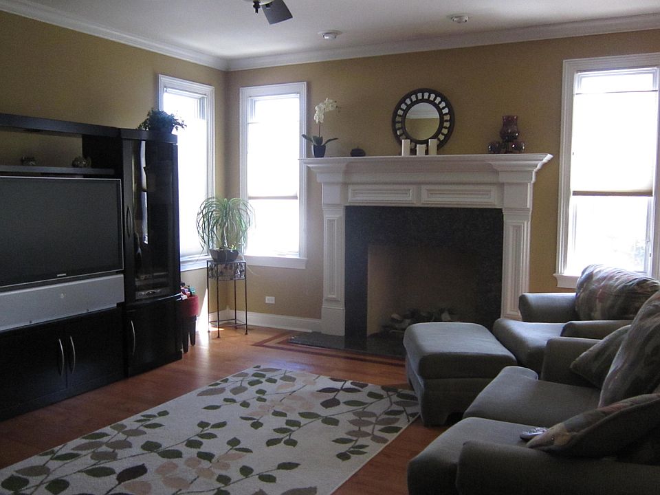 Family Room with Fireplace