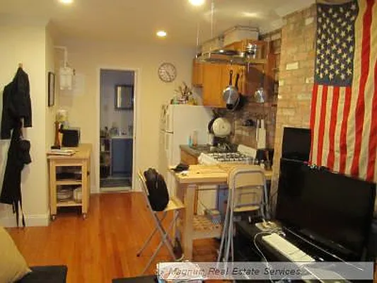 Rented by Magnum Realty Holdings, LLC | media 12