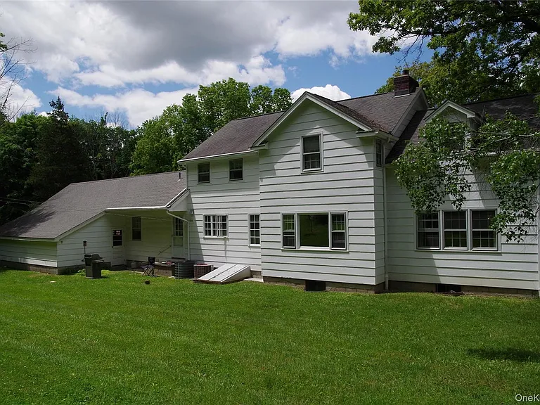 2464 Route 82 — Photo 19