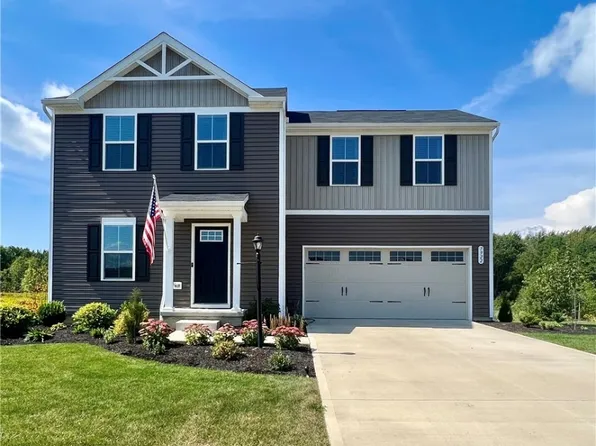 7922 Chesterfield Dr, Chippewa Lake, OH 44215