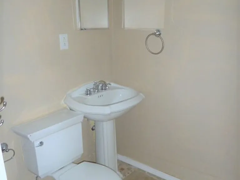717 Williams Cir — Photo 31