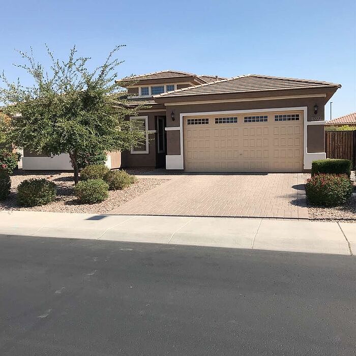 1st image of 3703 E Carob Dr