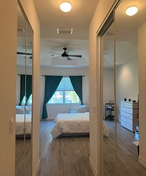 Entrance to master bedroom