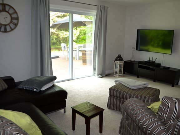 4th image of 2703 Greenway Cir