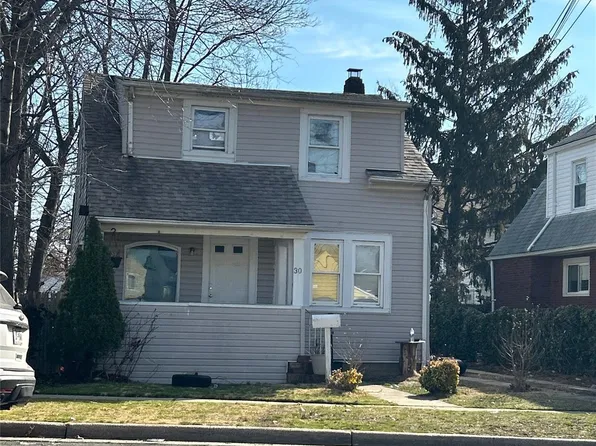 30 Pierson Avenue, Hempstead, NY 11550