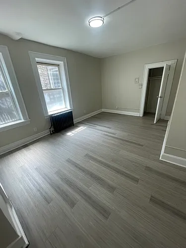 220 Roseville Ave #303 Photo 1