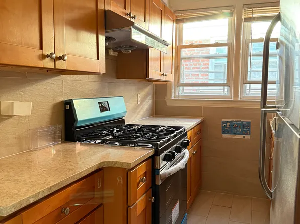 (undisclosed Address), Flushing, NY 11354