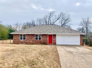 507 L St, Barling, AR 72923