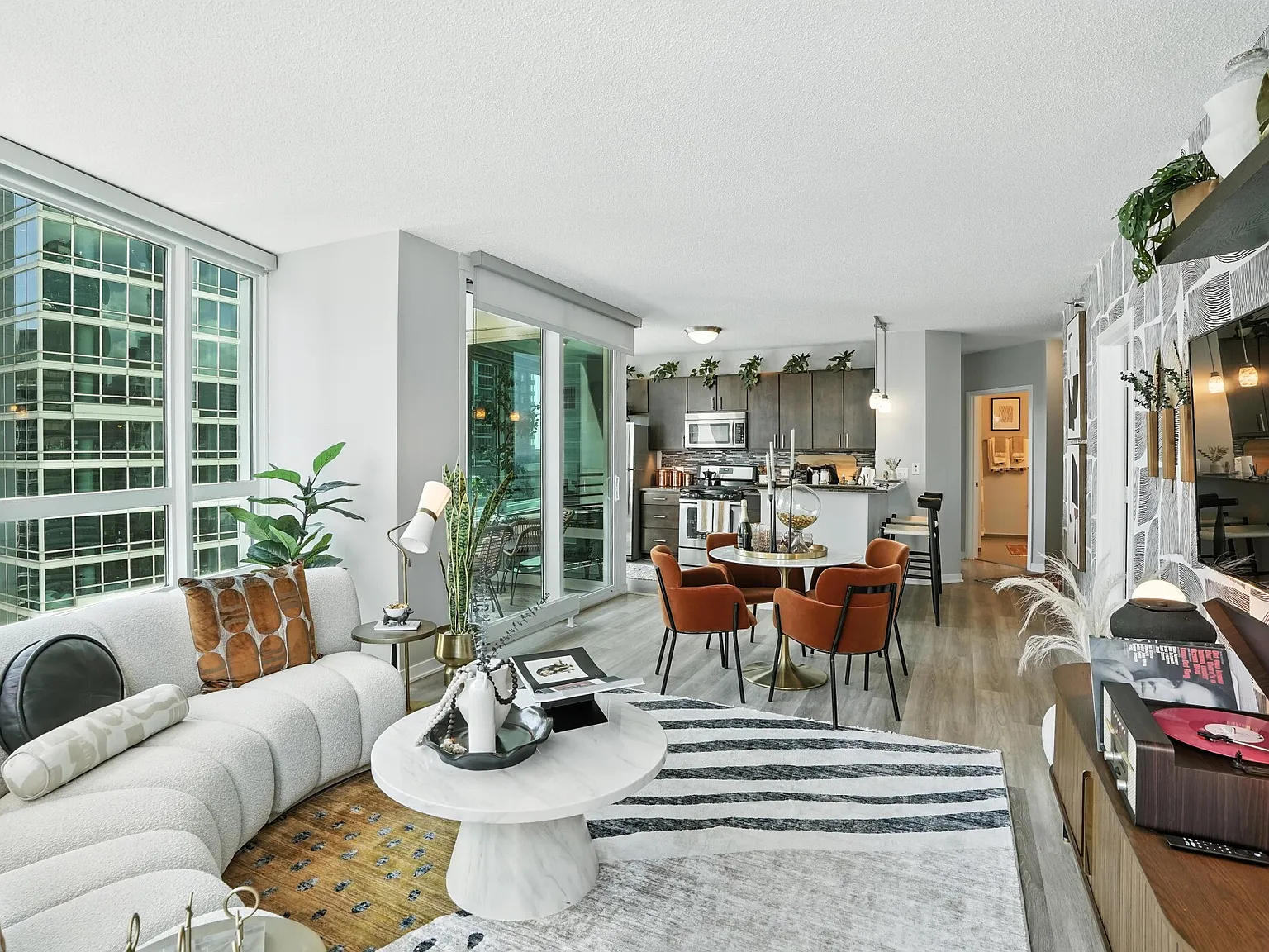 2 bed, 2.0 bath, $4,333 — Photo 1