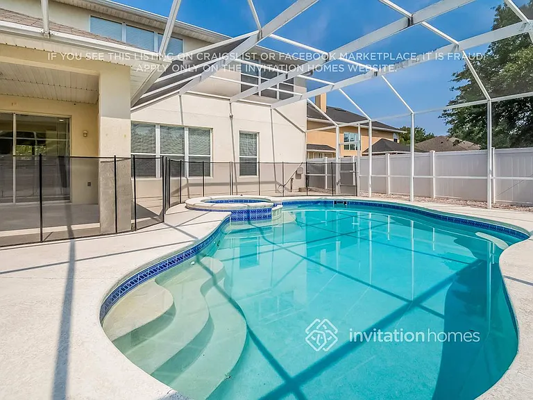 812 Lapoma Way — Photo 19