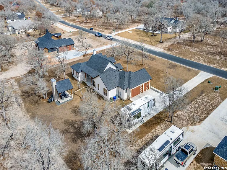 196 Bobby Lynn Dr — Photo 37