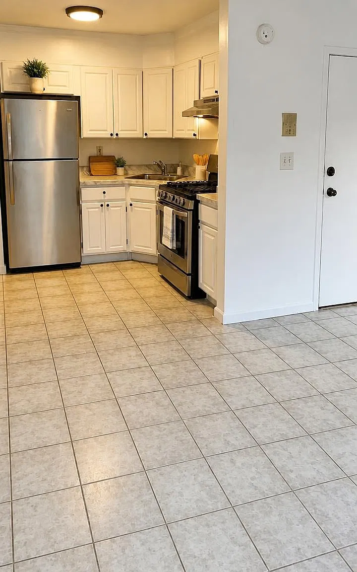 56-07 Clover Place — Photo 3