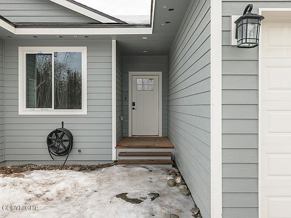 2nd image of 4657 N Edenfield Rd